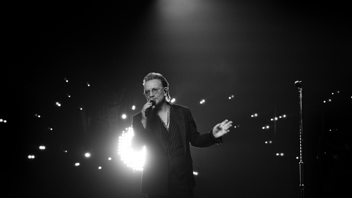 Bono degli U2: Storie di Resa, Crisi e la Scelta della Famiglia in un Intimo Documentario