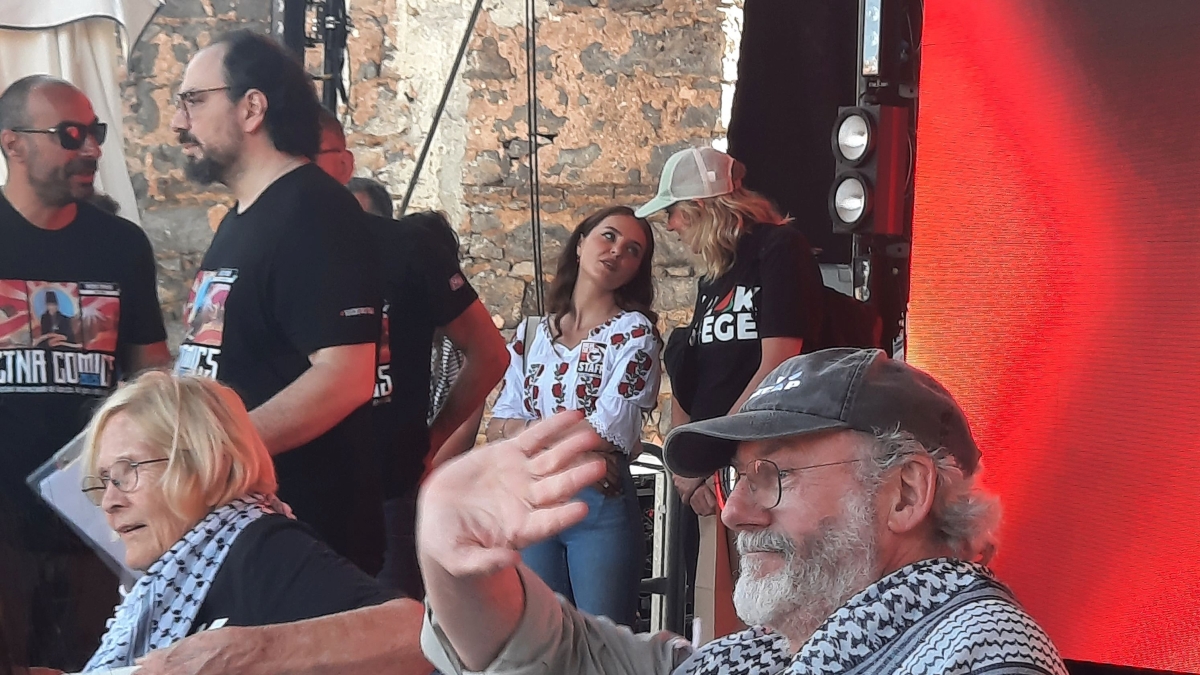 Liam Cunningham (Game of Thrones) a bordo della Freedom Flotilla: missione umanitaria da Catania verso Gaza per sfidare il blocco
