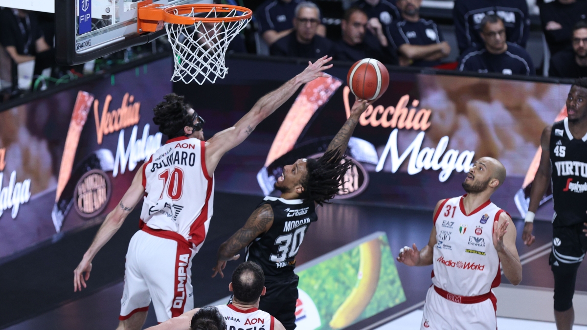 Basket, l’Olimpia Milano cerca il colpo nella tana della Virtus Bologna: stasera gara 2 delle semifinali scudetto