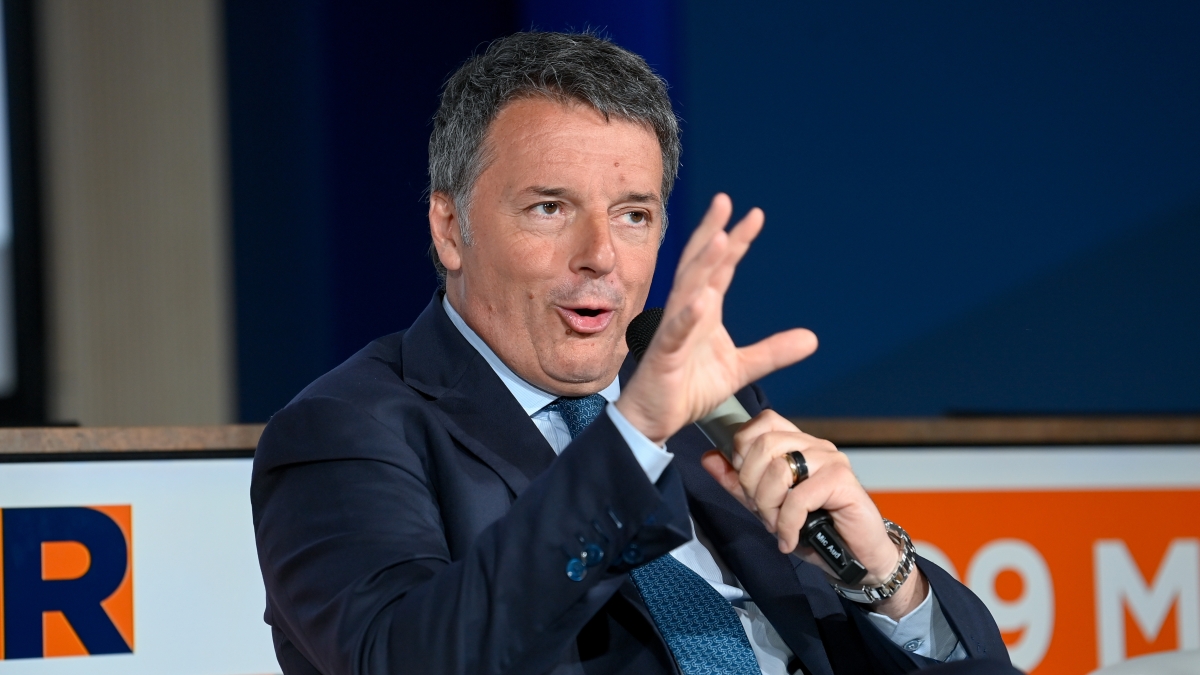 Renzi: «Via da Mondadori. Da Pier Silvio Berlusconi un attacco personale, suo padre non l'avrebbe mai fatto»