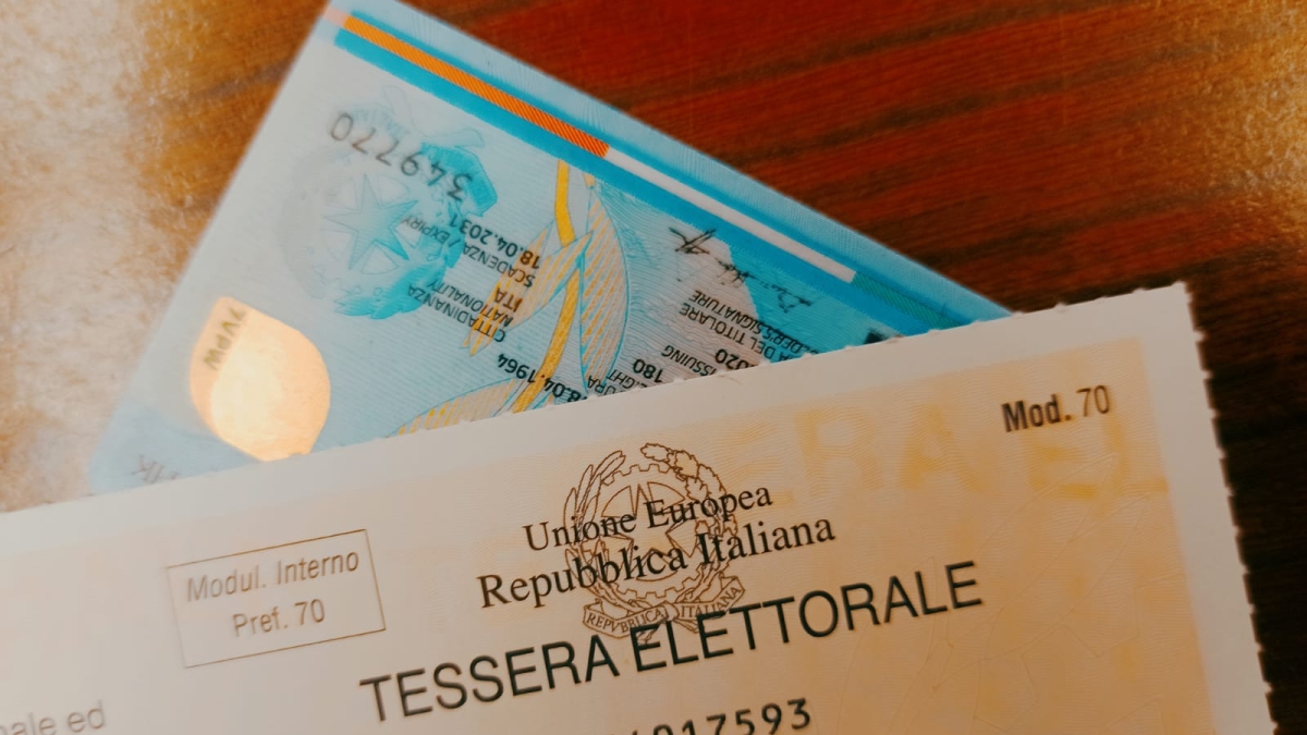 Tessera elettorale smarrita, piena o danneggiata: ecco cosa fare e a chi rivolgersi in Puglia