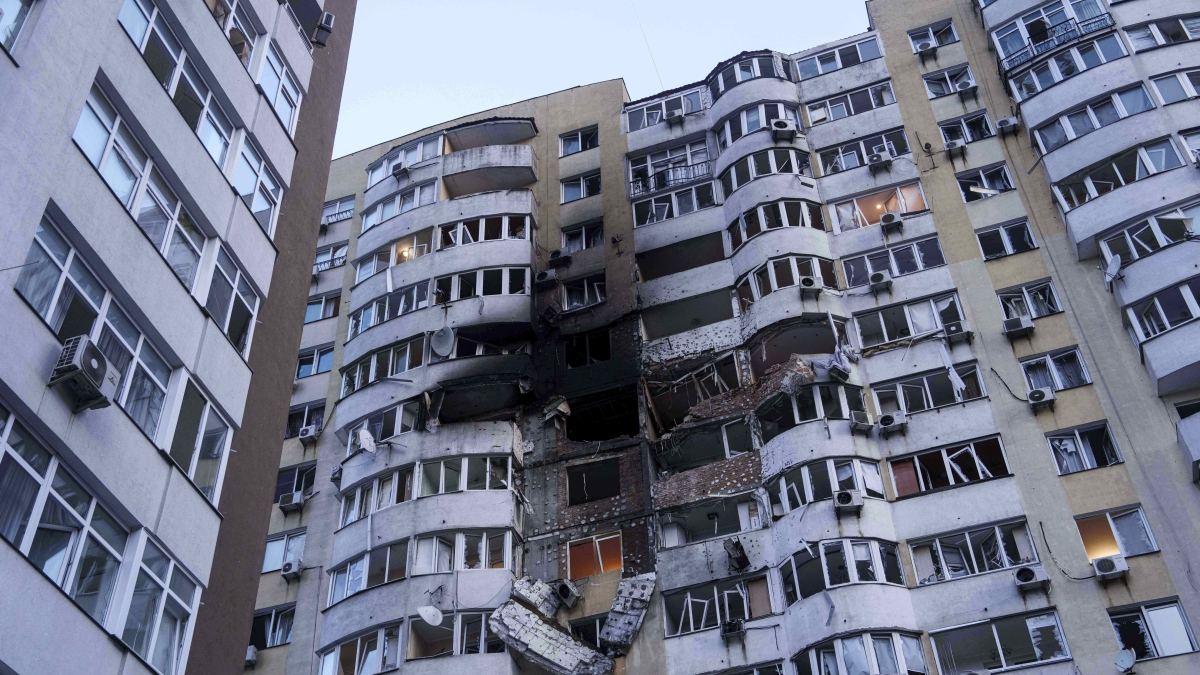 Attacchi russi su Kharkiv. Trump: «Kiev ha dato a Putin una ragione per colpire» Attacchi russi su Kharkiv. Trump: «Kiev ha dato a Putin una ragione per colpire»