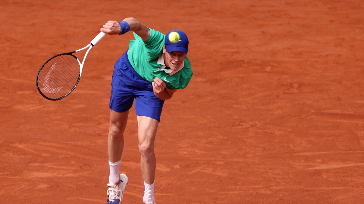 Sinner Alcaraz, finale Roland Garros: Jannik dà tutto ma Carlos salva un Sinner Alcaraz, finale Roland Garros: Jannik dà tutto ma Carlos salva un