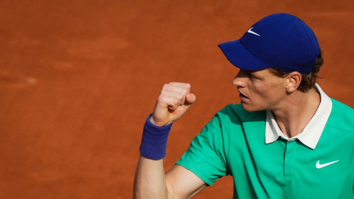 Sinner Alcaraz, finale Roland Garros: Jannik protesta per una palla fuori, Carlos ancora avanti di un break Live 6 4, 7 6, 4 6, 6 7, 3 4 Sinner Alcaraz, finale Roland Garros: Jannik protesta per una palla fuori, Carlos ancora avanti di un break Live 6 4, 7 6, 4 6, 6 7, 3 4