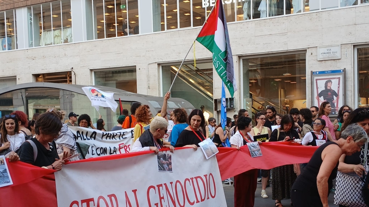 Gaza, a Napoli manifestazione e corteo spontaneo per la Freedom Flotilla