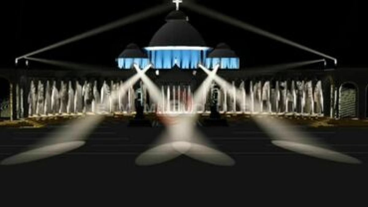 Piazza Plebiscito, inaugurata la nuova illuminazione