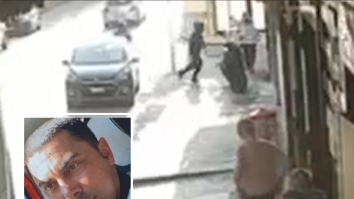 Pasquale Buono ucciso nel suo negozio ad Afragola, l'azione dei killer in dieci secondi