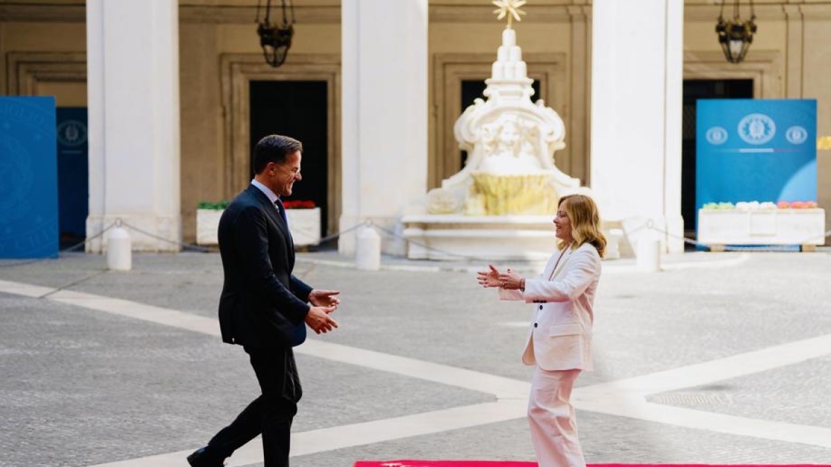 Spese Nato, vertice Meloni-Rutte. La linea italiana: l'obiettivo in 10 anni