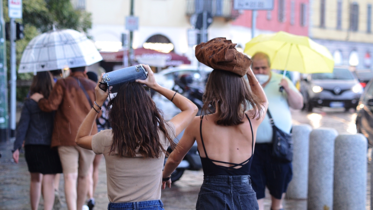 Previsioni meteo domenica 15 giugno, a Milano e in Lombardia si arriva a 37 gradi, temporali verso sera