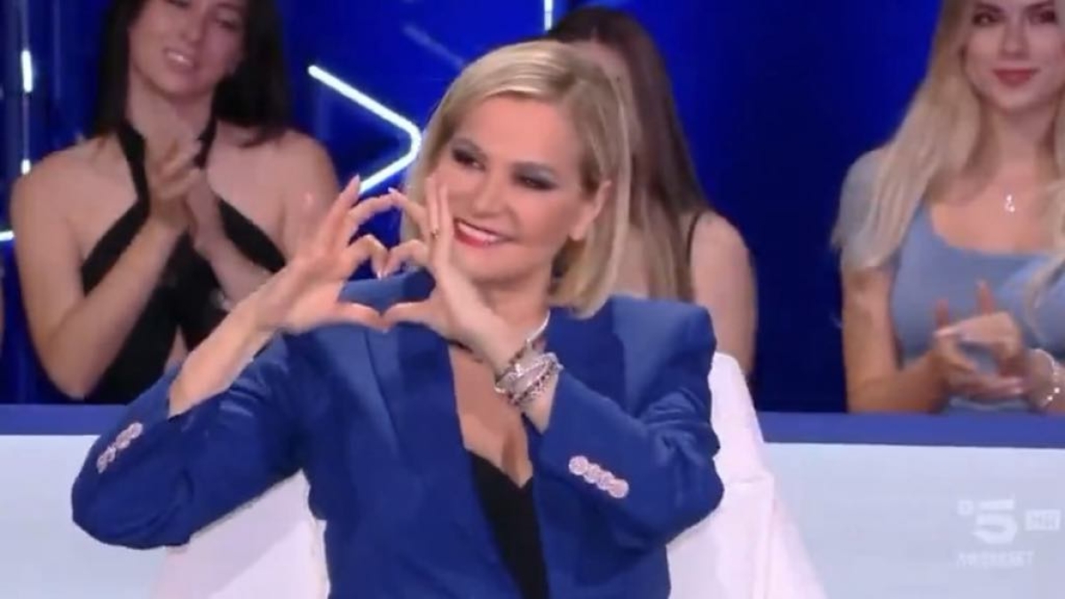 Isola dei Famosi, le pagelle: Ventura in sciopero per lesa maestà? (5), Rossetti "come Cenerentola" (7)