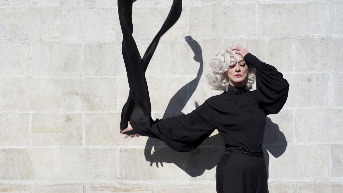 Drusilla Foer a Pitti Immagine: «La moda è sogno, con Corri la Vita sfilerà la grande bellezza»