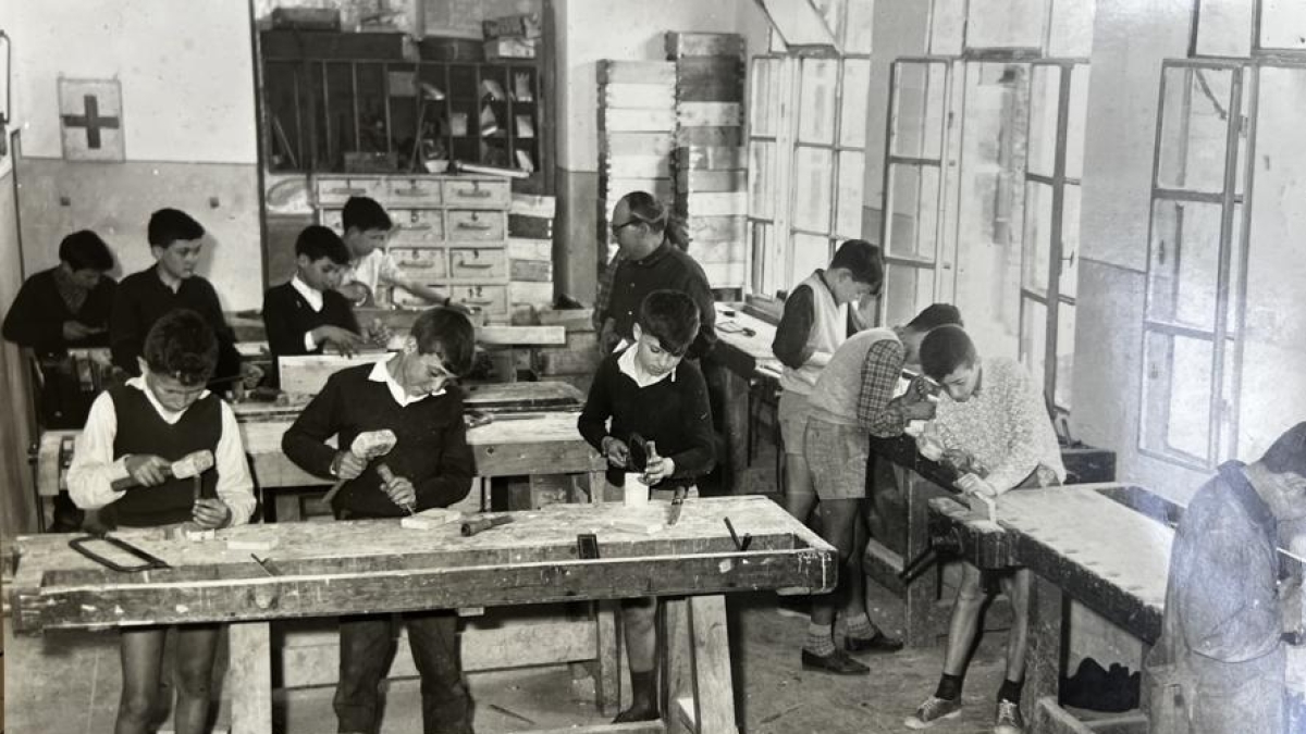 Quando Signa insegnava la paglia e la ceramica a 20 mila orfani di guerra e bambini poveri