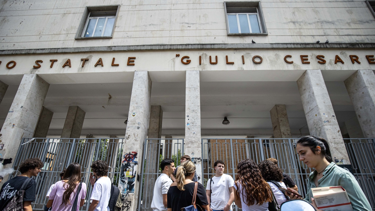 Maturità, tra i temi vincono Roosevelt, «rispetto» e social: «Certe tracce erano impossibili»