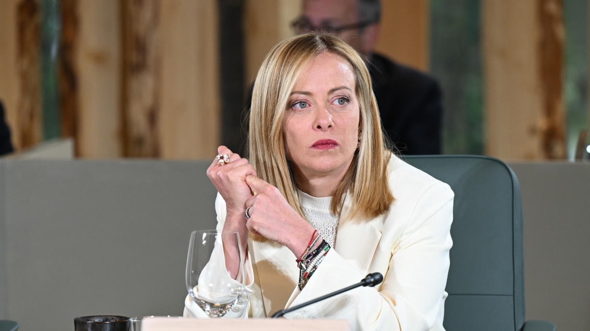 Guerra in Medio Oriente, le telefonate Meloni-Netanyahu. Spese Nato: passa la linea italiana