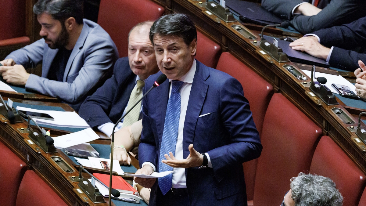 M5S, Conte convoca gli iscritti: volete donare un milione di euro per aiuti umanitari a Gaza?
