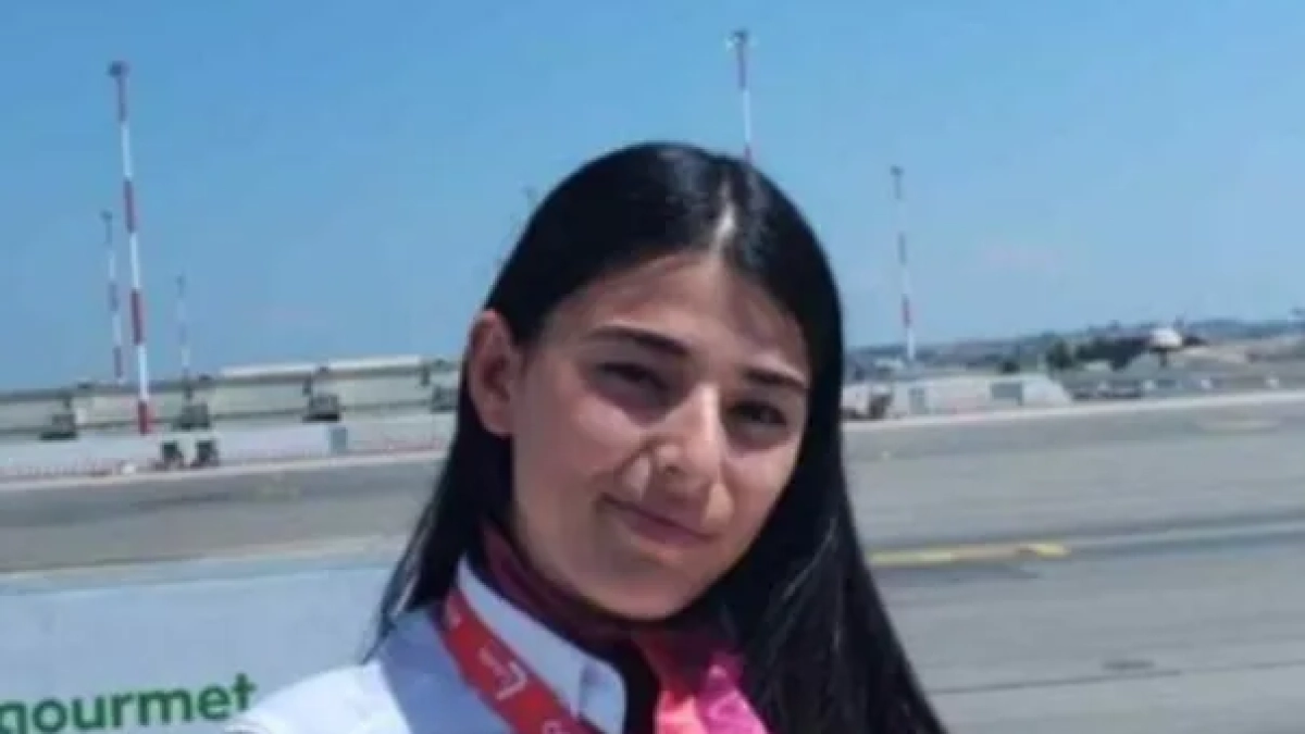 Aurora Maniscalco, svolta nel caso dell'hostess morta a Vienna: indagato il fidanzato per istigazione al suicidio