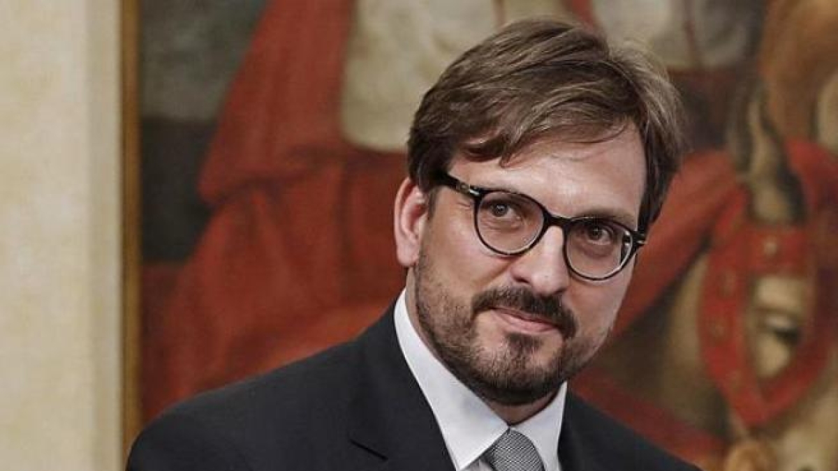 Lombardia, l'allarme di Guidesi: «Se i fondi europei diventano statali è a rischio la crescita economica delle regioni»