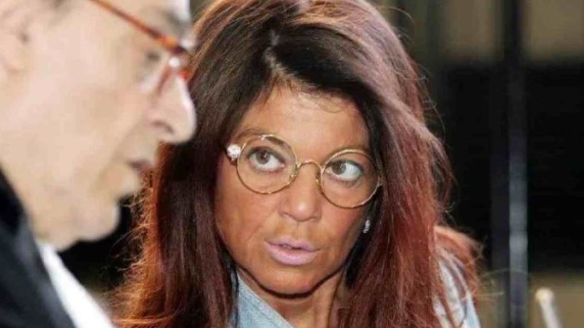 Stefania Nobile non è più sottoposta agli arresti domiciliari: ora ha soltanto l'obbligo di dimora a Milano