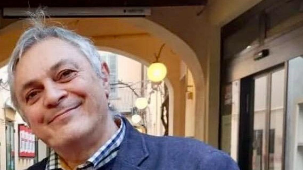 Busto Arsizio, ucciso a coltellate il titolare di una cartoleria di lusso del centro. L Busto Arsizio, ucciso a coltellate il titolare di una cartoleria di lusso del centro. L