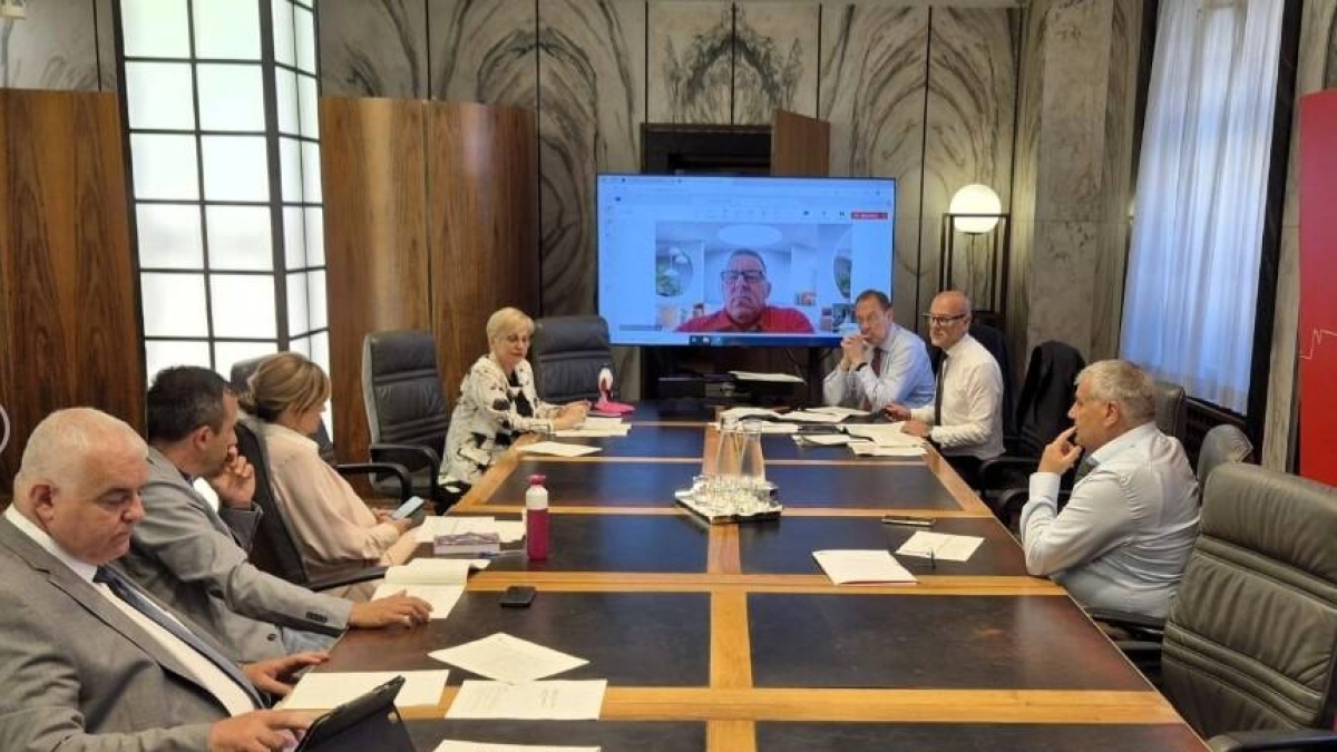 Bolzano, il sindaco Corrarati: «Riportiamo la sicurezza con controlli e attività nelle piazze»