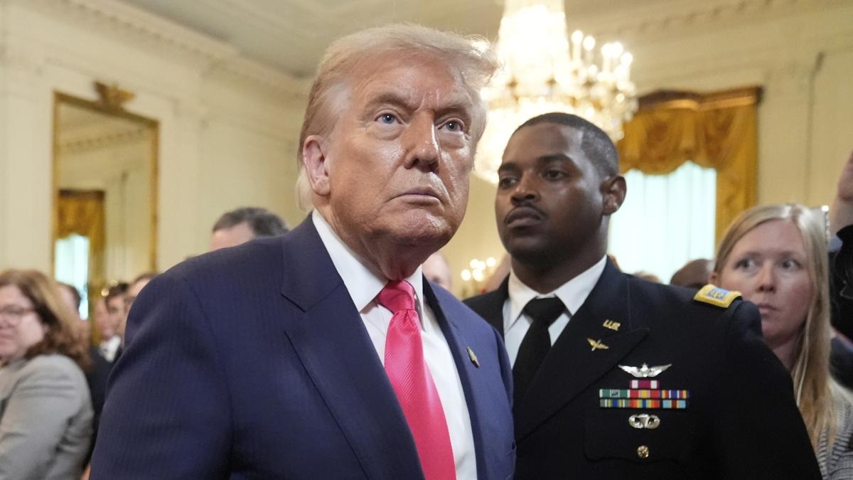 Ius soli negli Usa, vittoria per Trump: la Corte Suprema limita i poteri dei tribunali inferiori che si oppongono al presidente Ius soli negli Usa, vittoria per Trump: la Corte Suprema limita i poteri dei tribunali inferiori che si oppongono al presidente