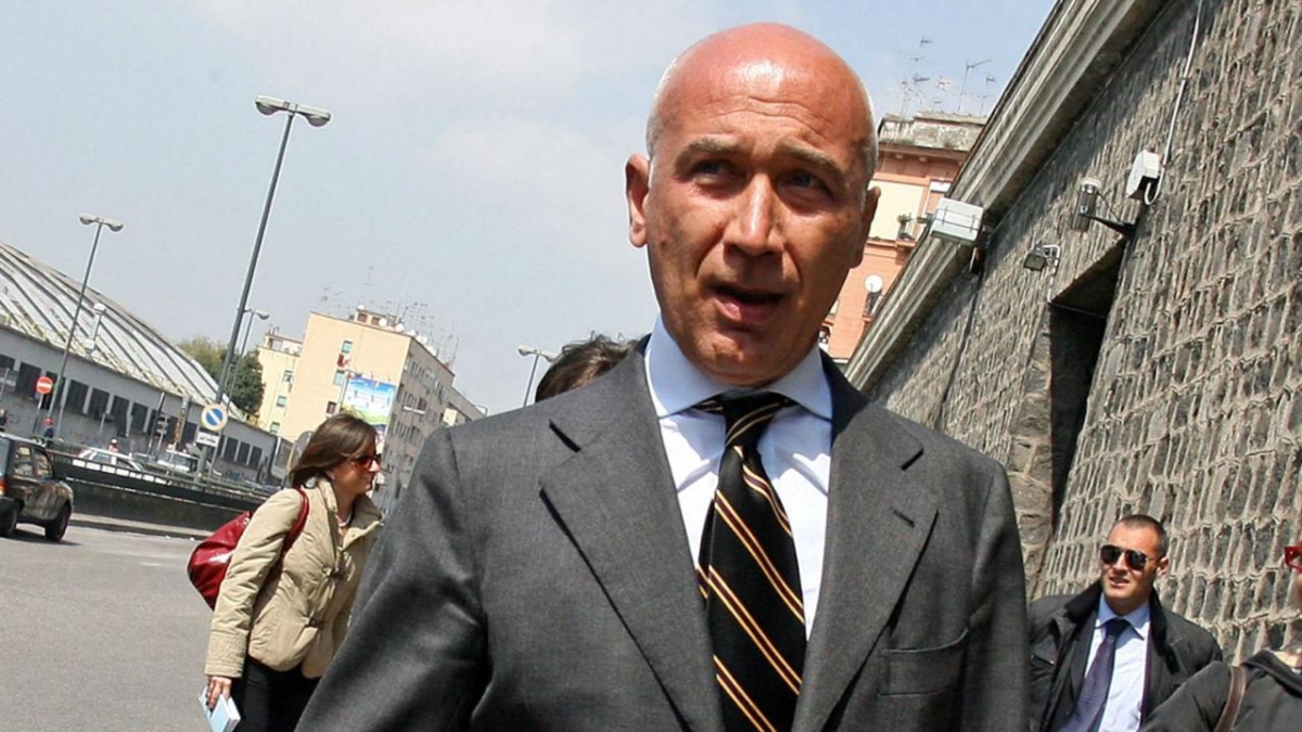 Magistrati, l'Anm Napoli: «Articolo su condanna Romeo de l'Unità è preoccupante»