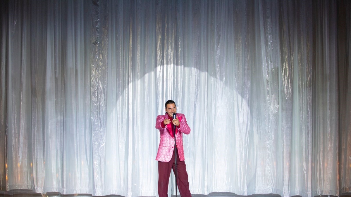 Luca Marinelli: «In palcoscenico rappresento una vicenda stellare»