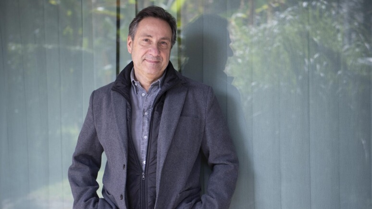 Mario Tozzi: «I Campi Flegrei sono una pentola a pressione, nella zona a rischio non si può abitare. Può diventare solo un parco naturale»