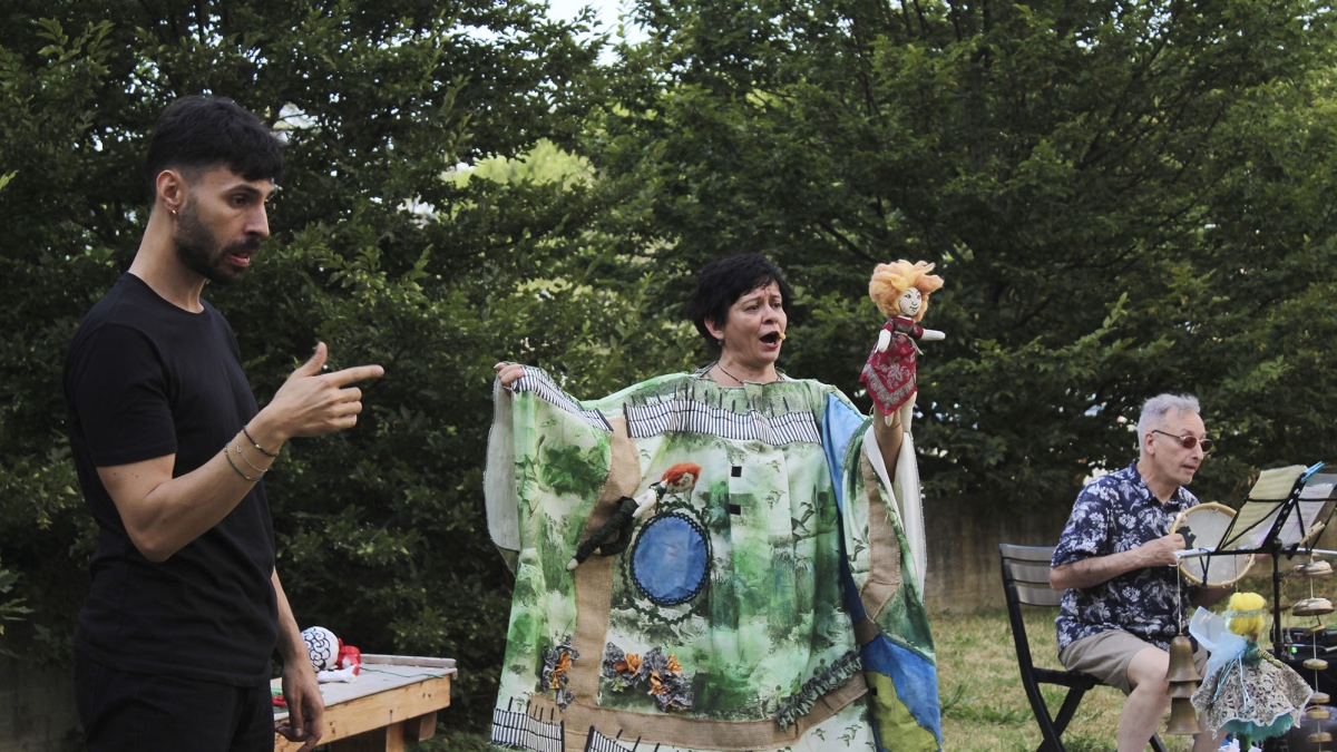 Firenze, il teatro arriva nei cortili e nei giardini condominiali di periferia: parte InSuburbia Theater