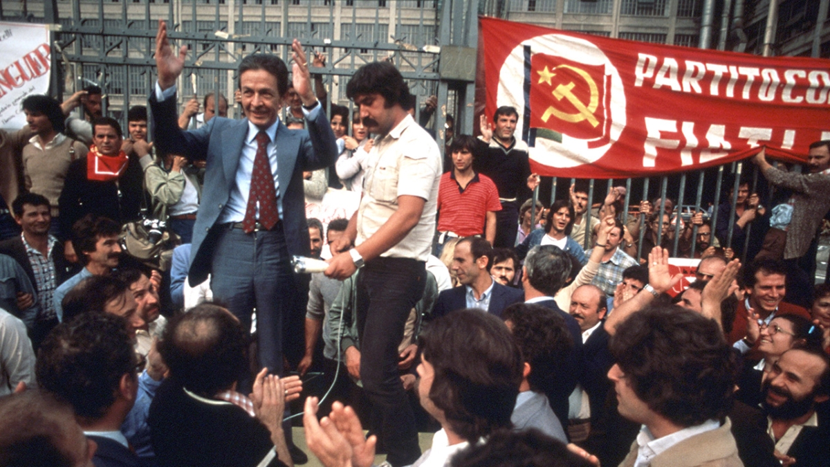 Enrico Berlinguer a Oriana Fallaci: «Il mio comunismo è ragionamento, non fede. Se avessi dubbi non li direi a lei (ma a me sì)»