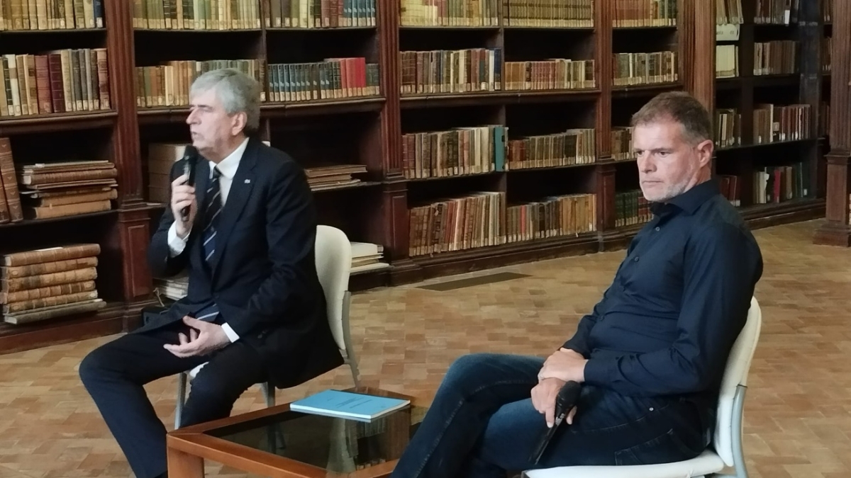 Teatro della Pergola declassato: il dialogo con Roma riparte tra promesse, stoccate e polemiche