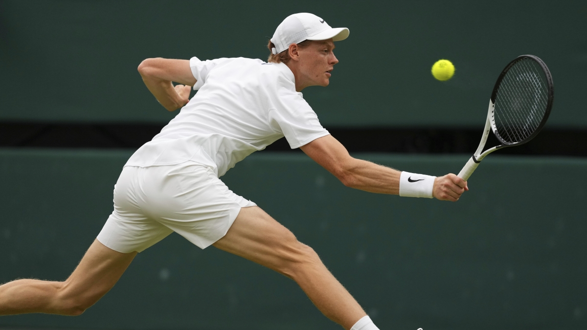 Sinner Martinez per gli ottavi a Wimbledon: Jannik vola via nel 3° set | Live 6 1 6 3 4 0? Sinner Martinez per gli ottavi a Wimbledon: Jannik vola via nel 3° set | Live 6 1 6 3 4 0?