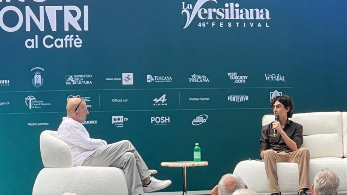 Andrea Stroppa alla Versiliana: «Musk ha grande simpatia per Meloni. Gli scontri? Con la politica romana»