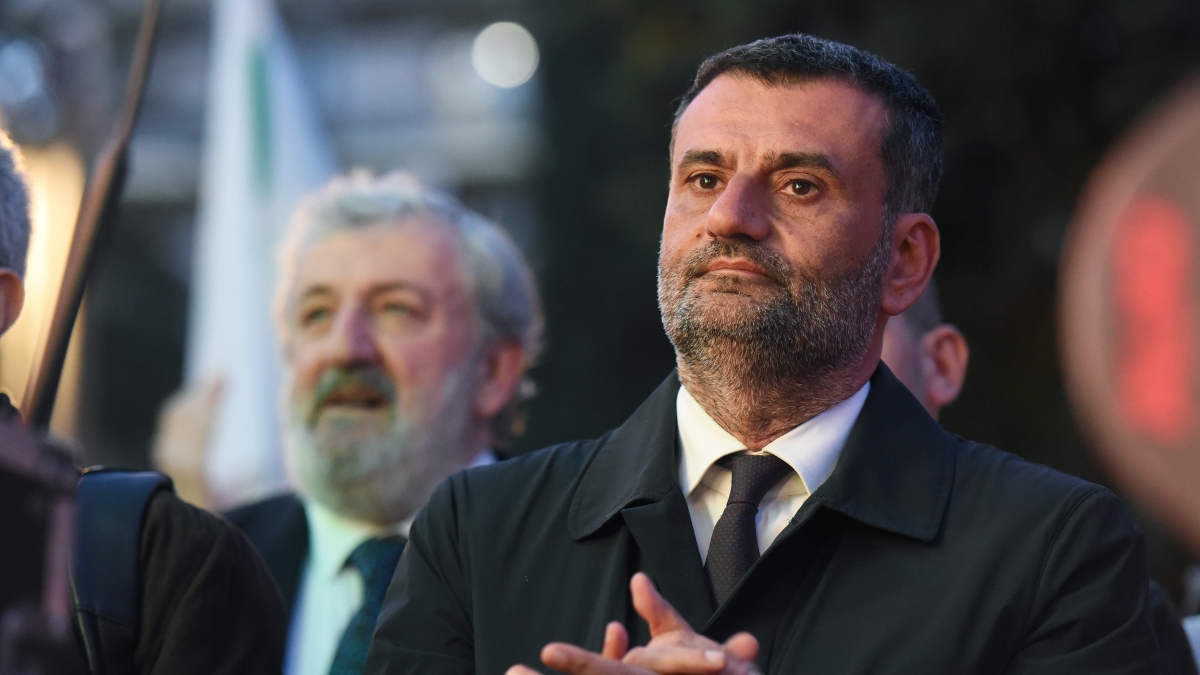 Regionali in Puglia, i «veti» di Decaro pesano. Il Pd: no alle divisioni
