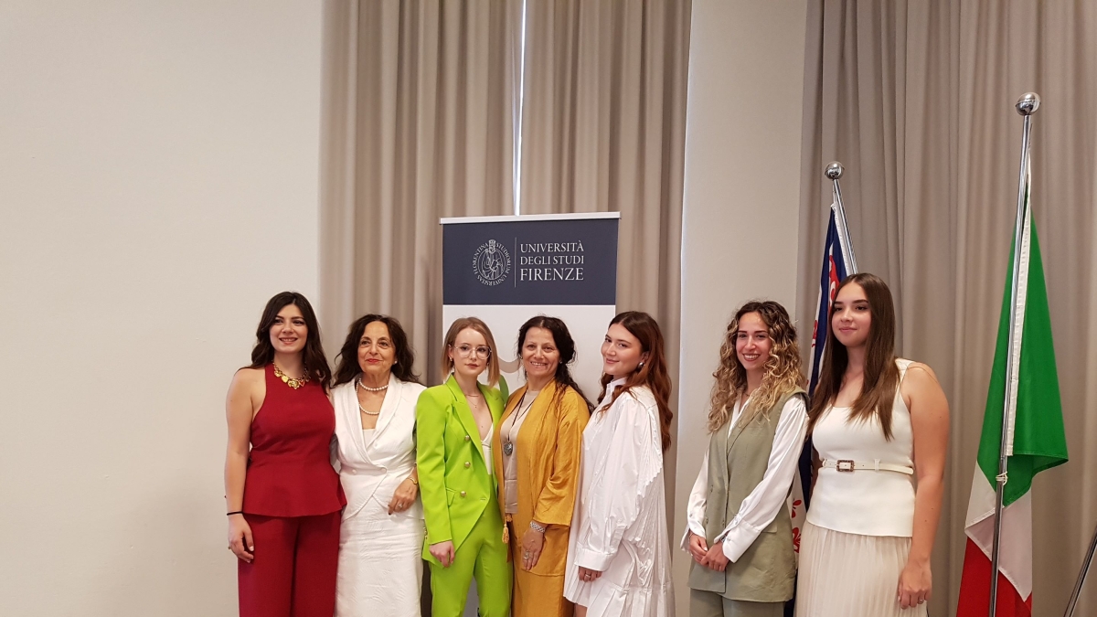 Prato, chi sono i primi 11 laureati in Design, Tessile e Moda: quando il «distretto» diventa accademia