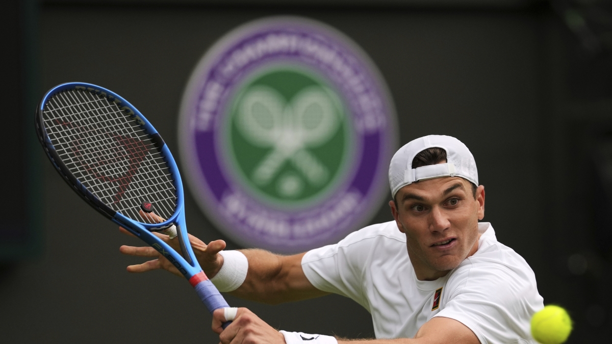 L'AI sotto accusa a Wimbledon: i disagi e le frutrazioni dei tennisti per  il nuovo sistema di chiamata automatica  