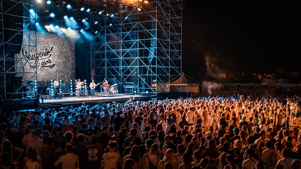 Trento Live Festival, i dubbi del Pd sui concerti: «Fugatti chiarisca i costi, l'arena è una cattedrale nel deserto»