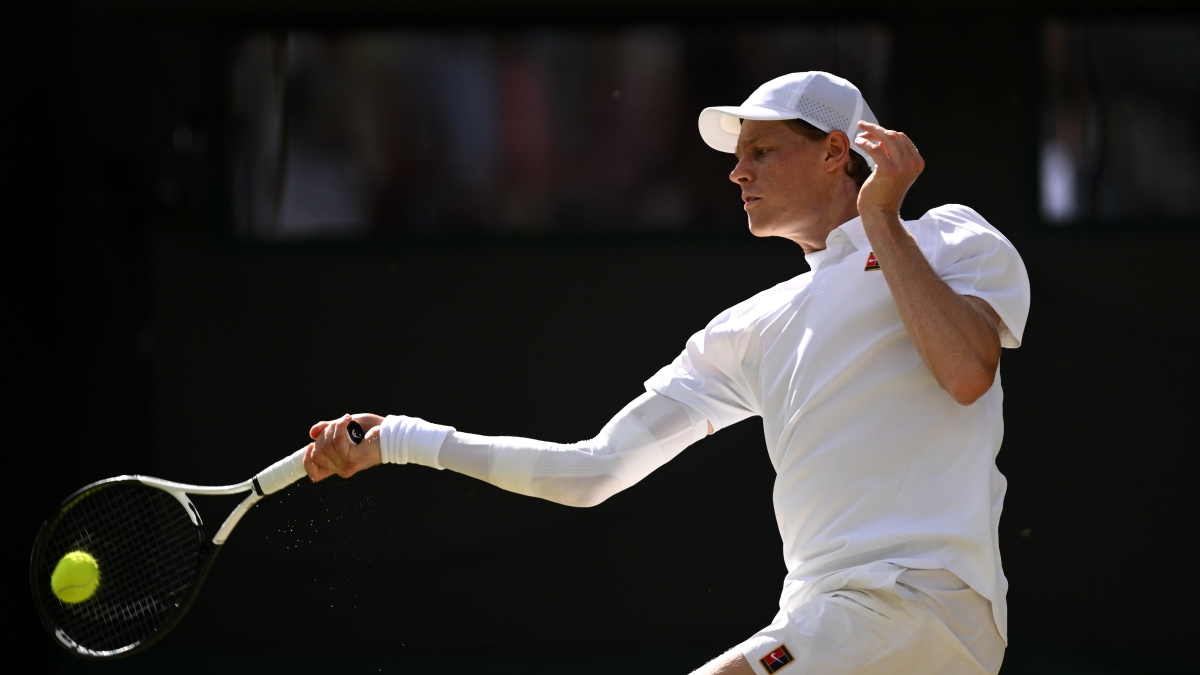 Wimbledon, Sinner Shelton: Jannik sopporta il dolore, suo anche il 2° set Live 7 6, 6 4, 0 0 | Cobolli Djokovic, Flavio salva set point 5 6 Wimbledon, Sinner Shelton: Jannik sopporta il dolore, suo anche il 2° set Live 7 6, 6 4, 0 0 | Cobolli Djokovic, Flavio salva set point 5 6