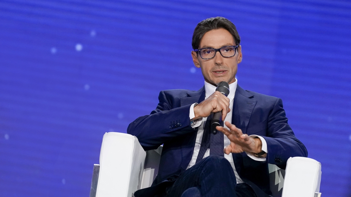 «Più volti nuovi»: Pier Silvio Berlusconi non esclude la politica e agita Forza Italia«I reality di Leotta e Blasi tra i più brutti»