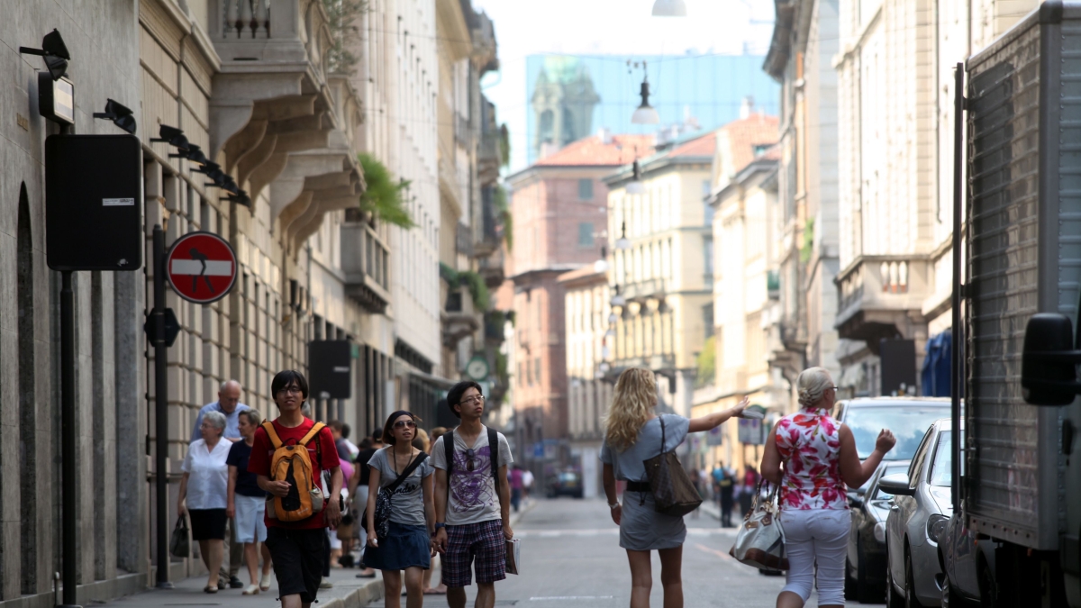 Ztl Quadrilatero della Moda, il Comune proroga la fase dei test: anche le multe slittano a settembre