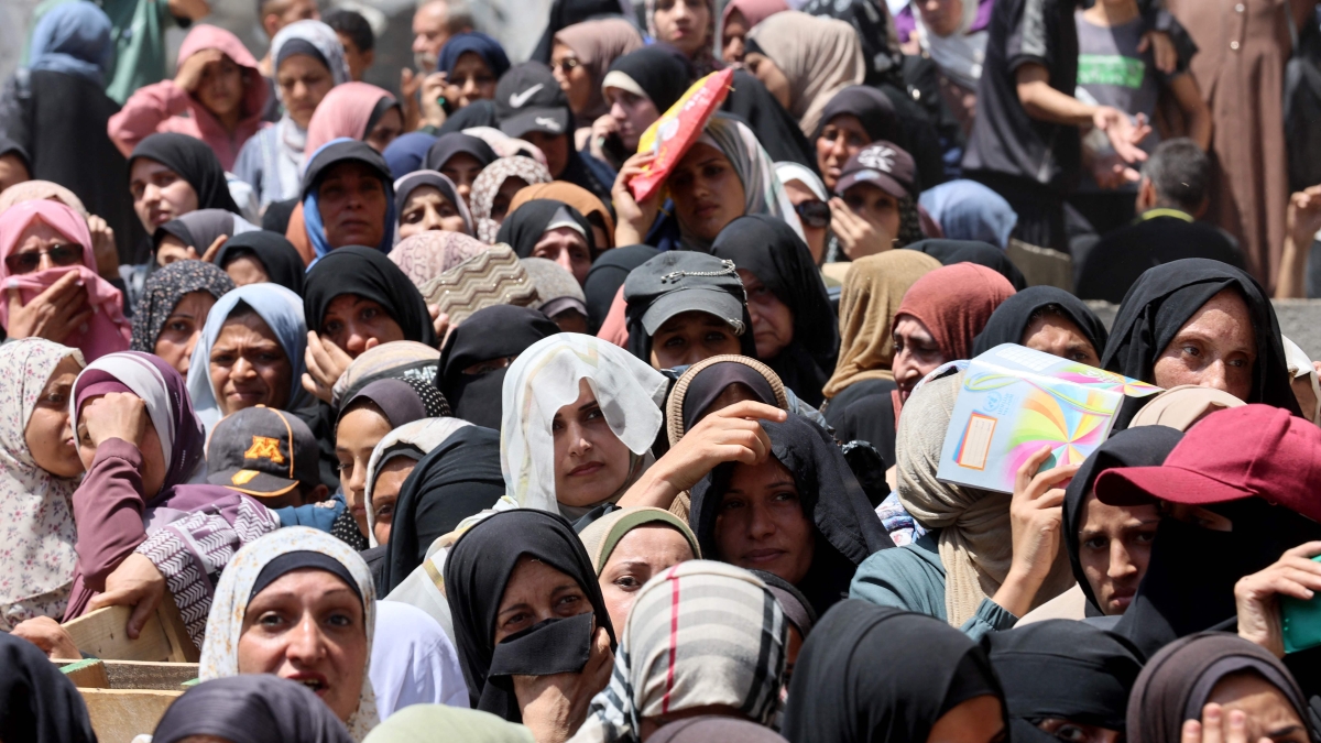 Israele attacca Gaza: «Almeno 110 morti» Oggi nuova proposta di tregua ad Hamas