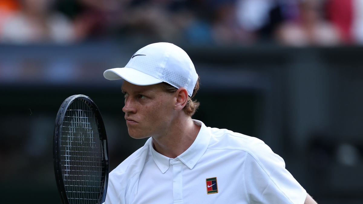 Sinner Alcaraz, la finale di Wimbledon: Jannik chiude il secondo set da fenomeno, ora si entra nel vivo Live 4 6 6 4 Sinner Alcaraz, la finale di Wimbledon: Jannik chiude il secondo set da fenomeno, ora si entra nel vivo Live 4 6 6 4