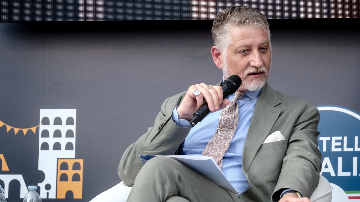 Le accuse del ministro Giuli, la replica del Corriere della Sera