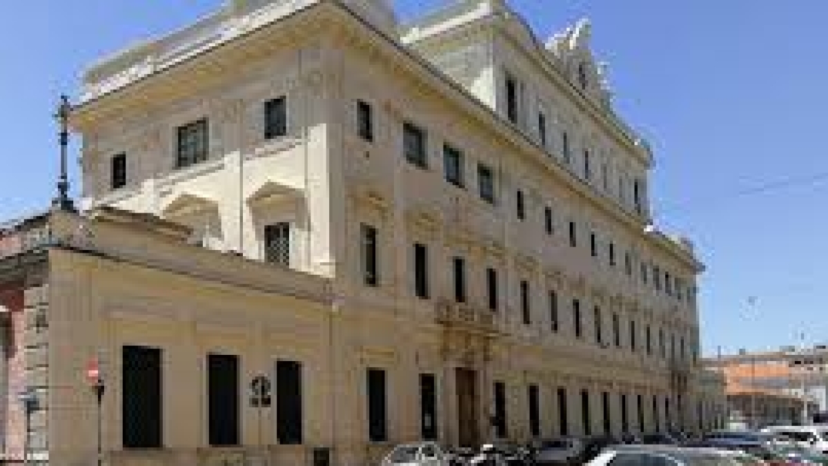 Ex Zecca all'Esquilino, niente più centro polifunzionale: ora solo uffici. «Scelta economicamente più sostenibile, riqualificheremo la zona»