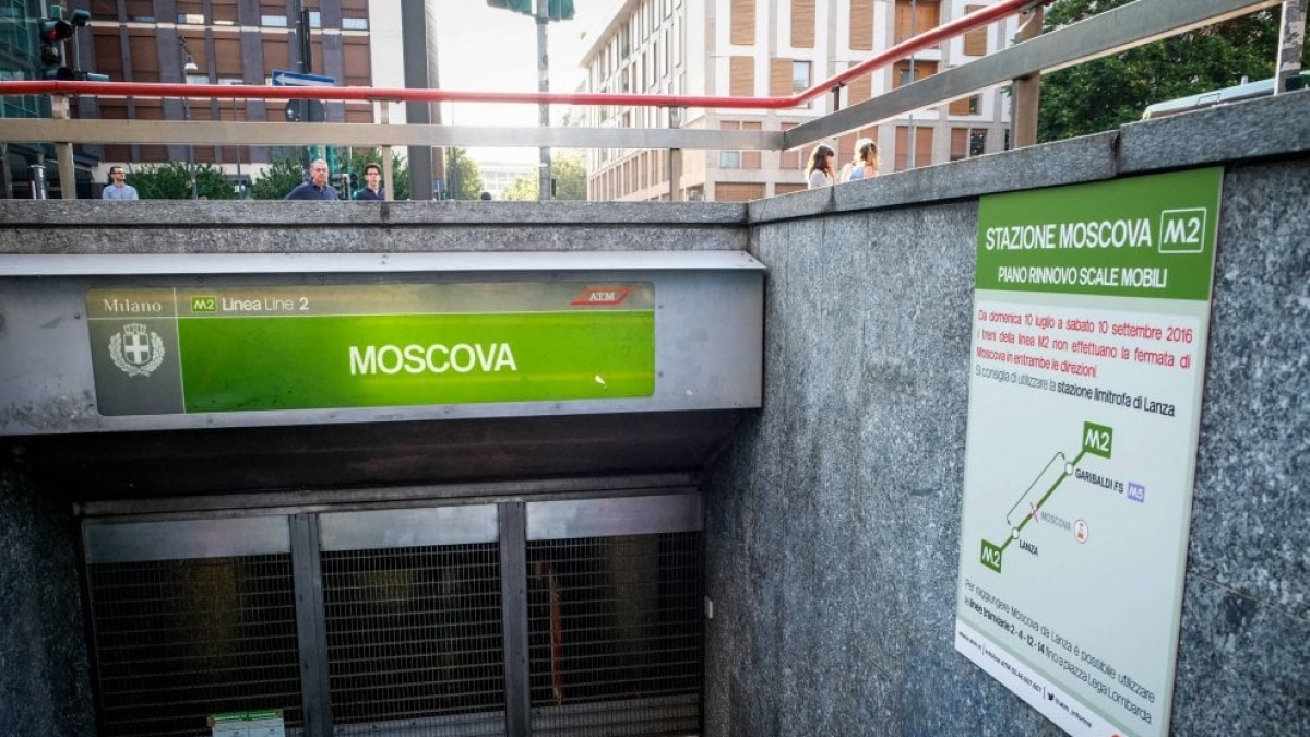 Lavori alla M2 a Milano, linea verde divisa in due: dal 19 luglio al 7 settembre cantieri a Lanza e a Moscova. Atm esclude i bus