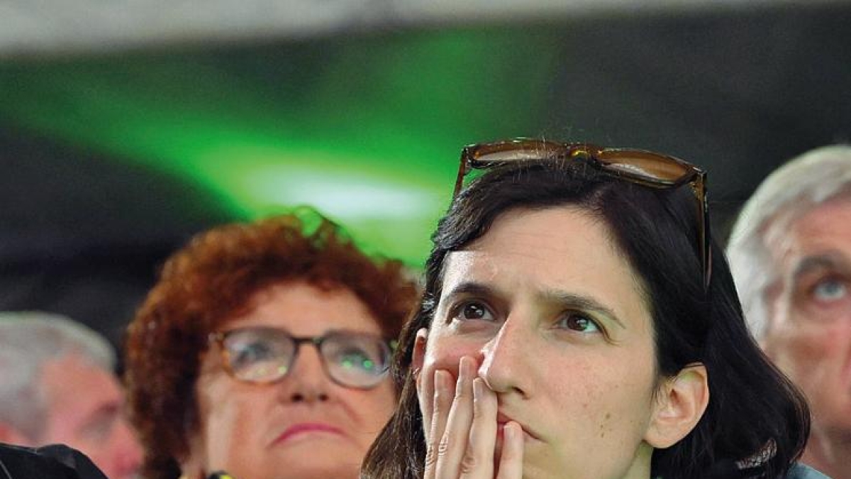 Nel Pd i timori per il caso Milano, poi il sostegno a Sala. Elly Schlein sente il sindaco