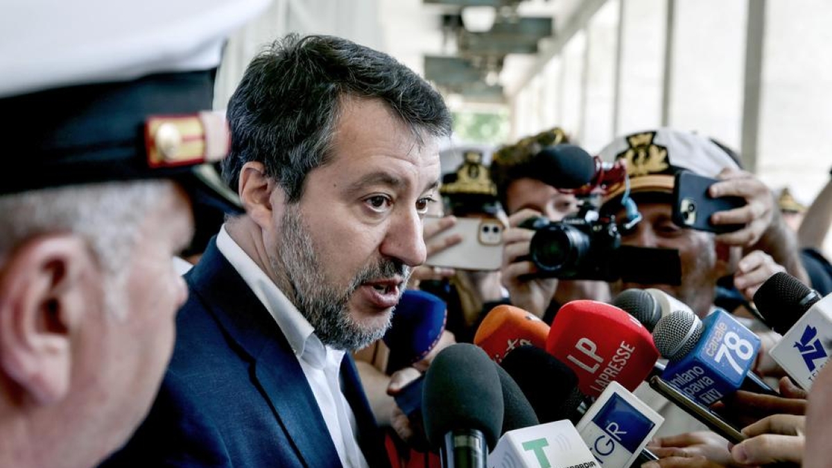 Open Arms, alta tensione governo togheL Open Arms, alta tensione governo togheL
