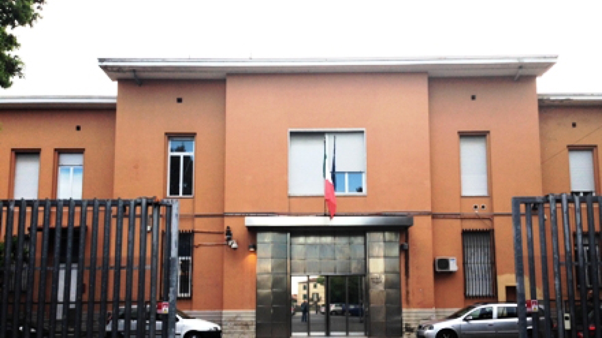 Massa, detenuto di 30 anni si toglie la vita in carcere