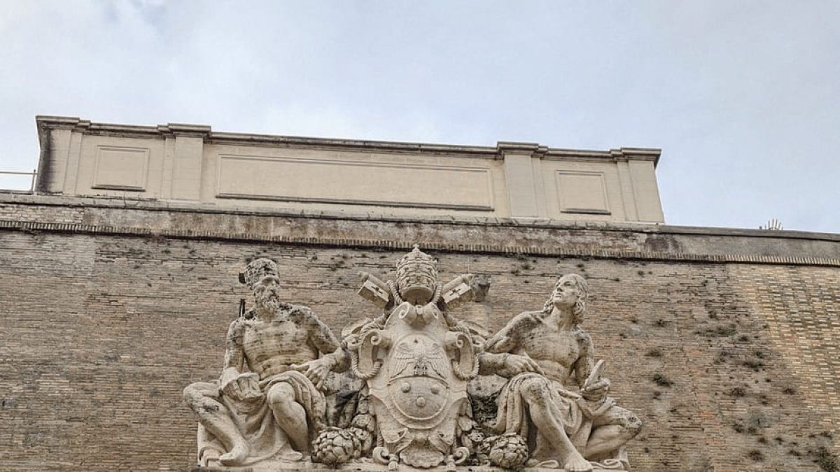 Weekend a Roma: Paola Minaccioni alla Casa del Jazz, Ettore Bassi al Colosseo, poi aperitivi astronomici e musei gratis