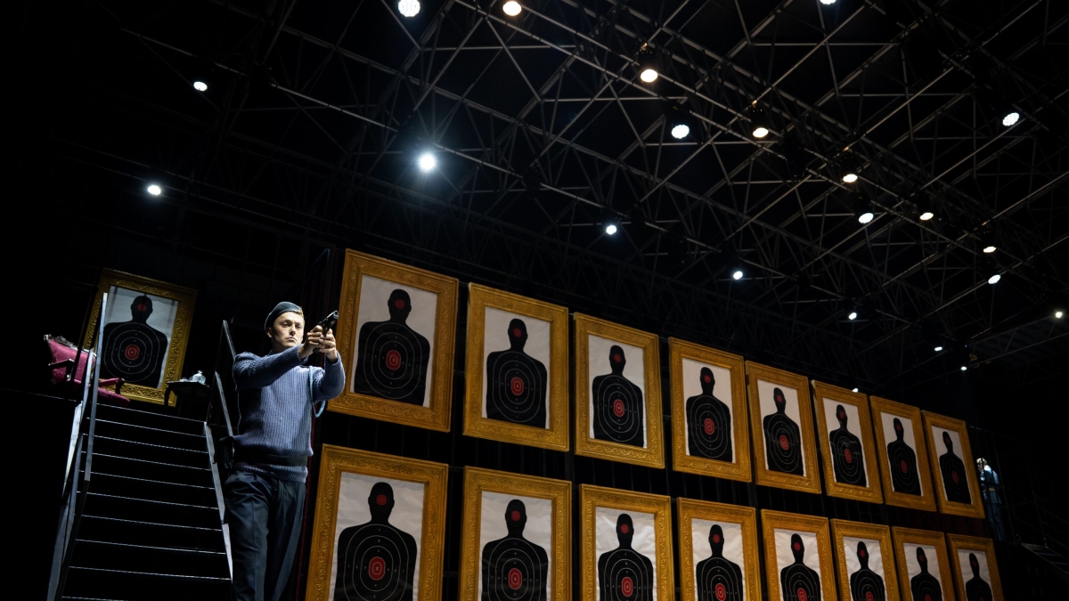 Benjamin Britten: la prima italiana di «Owen Wingrave», manifesto pacifista a Martina Franca